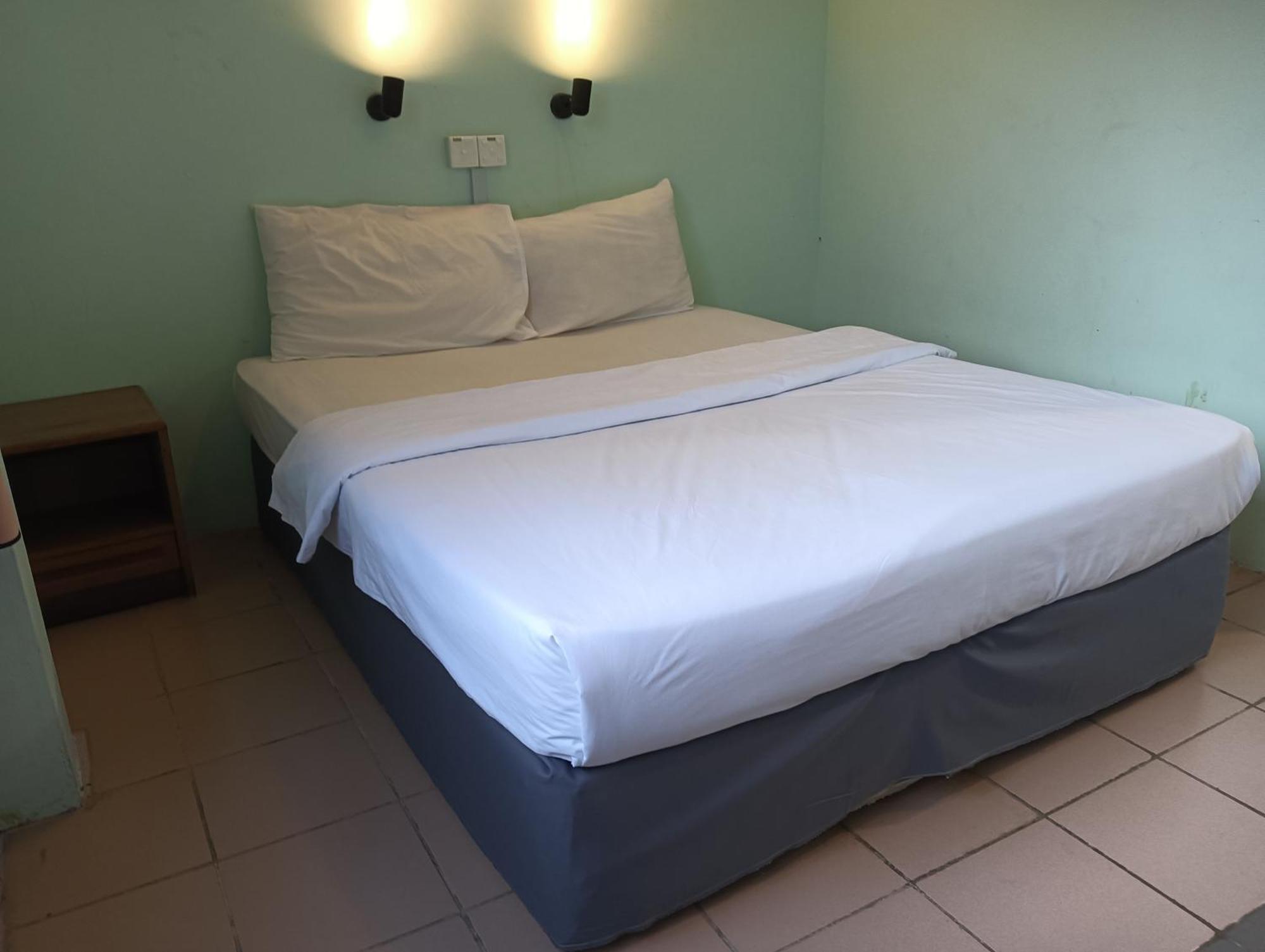 Oyo 90860 Wawasan Inn Sarikei Exterior foto